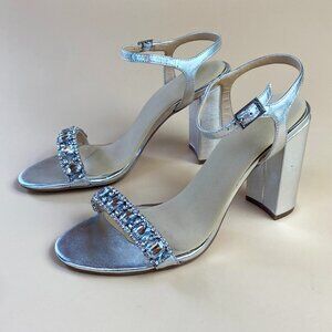 Jewel by Badgley Mischka Hendricks Rhinestone Sandal - Size 9